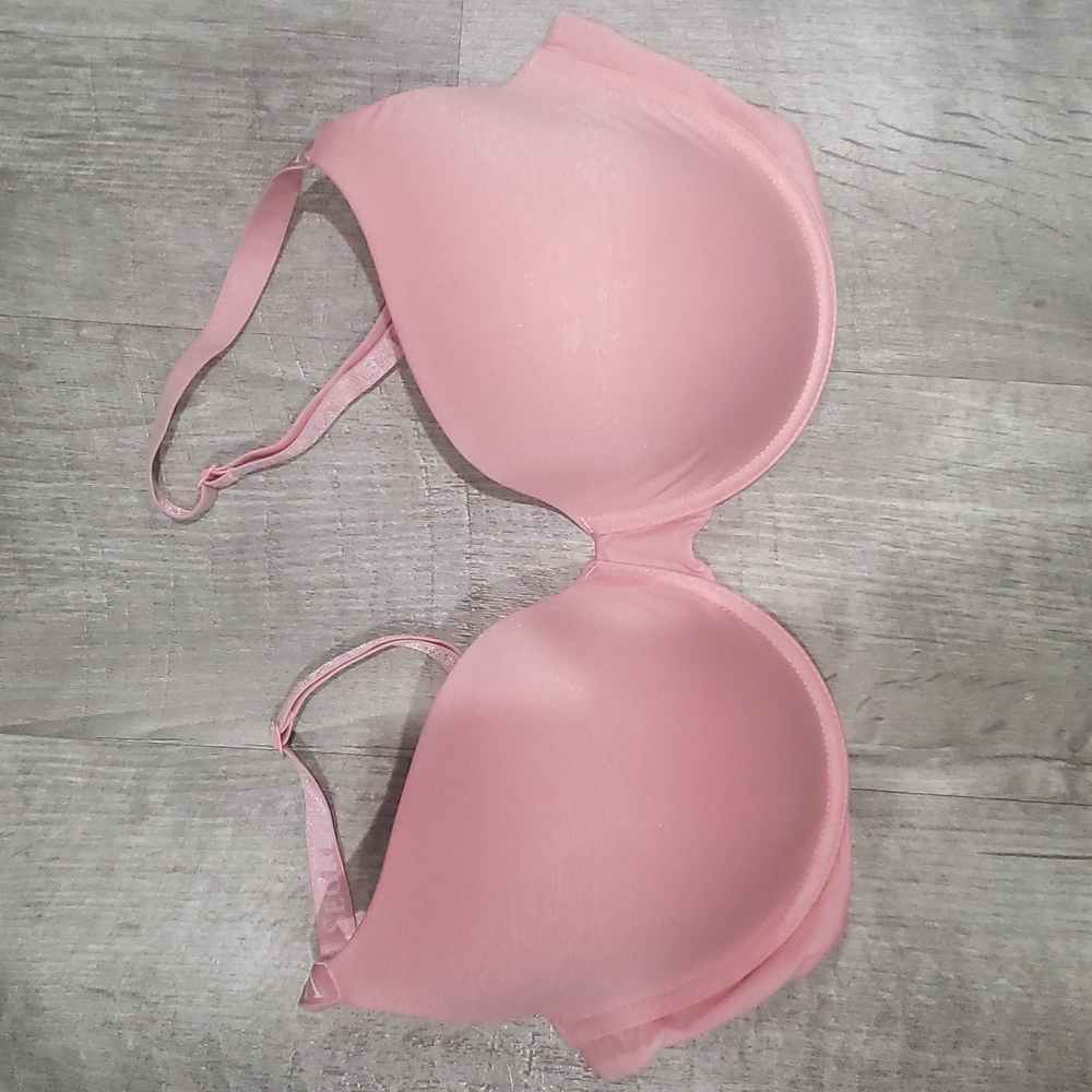 Victoria's Secret 34DDD Pink Bra